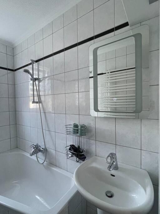 Wohnung In Stadtvilla, Dessau-Ziebigk מראה חיצוני תמונה